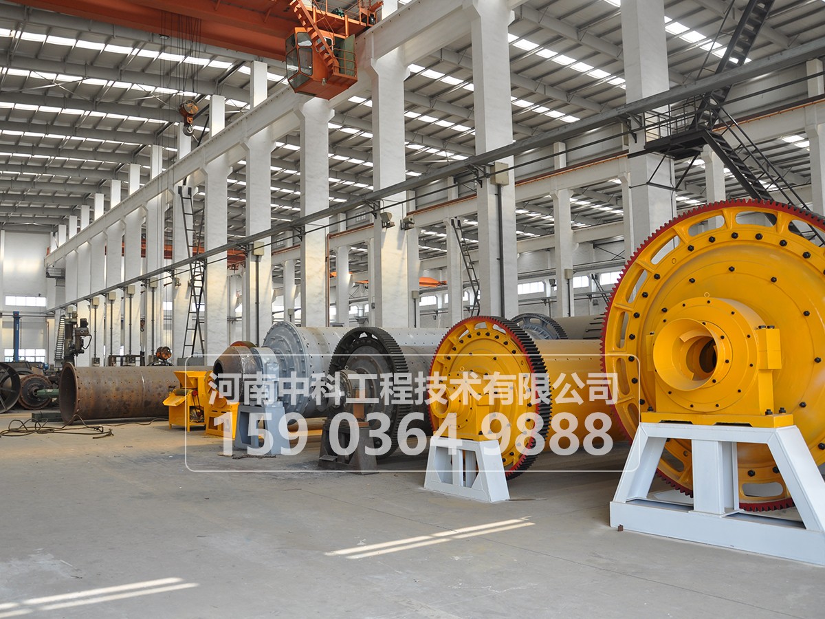 球磨機(jī)在運(yùn)轉(zhuǎn)中操作人員應(yīng)遵守什么事項？