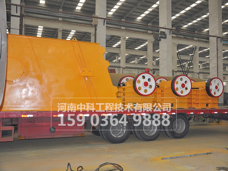 顎式破碎機內(nèi)部構(gòu)造和操作原則